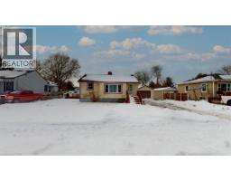 22 BROADVIEW Avenue, cambridge, Ontario