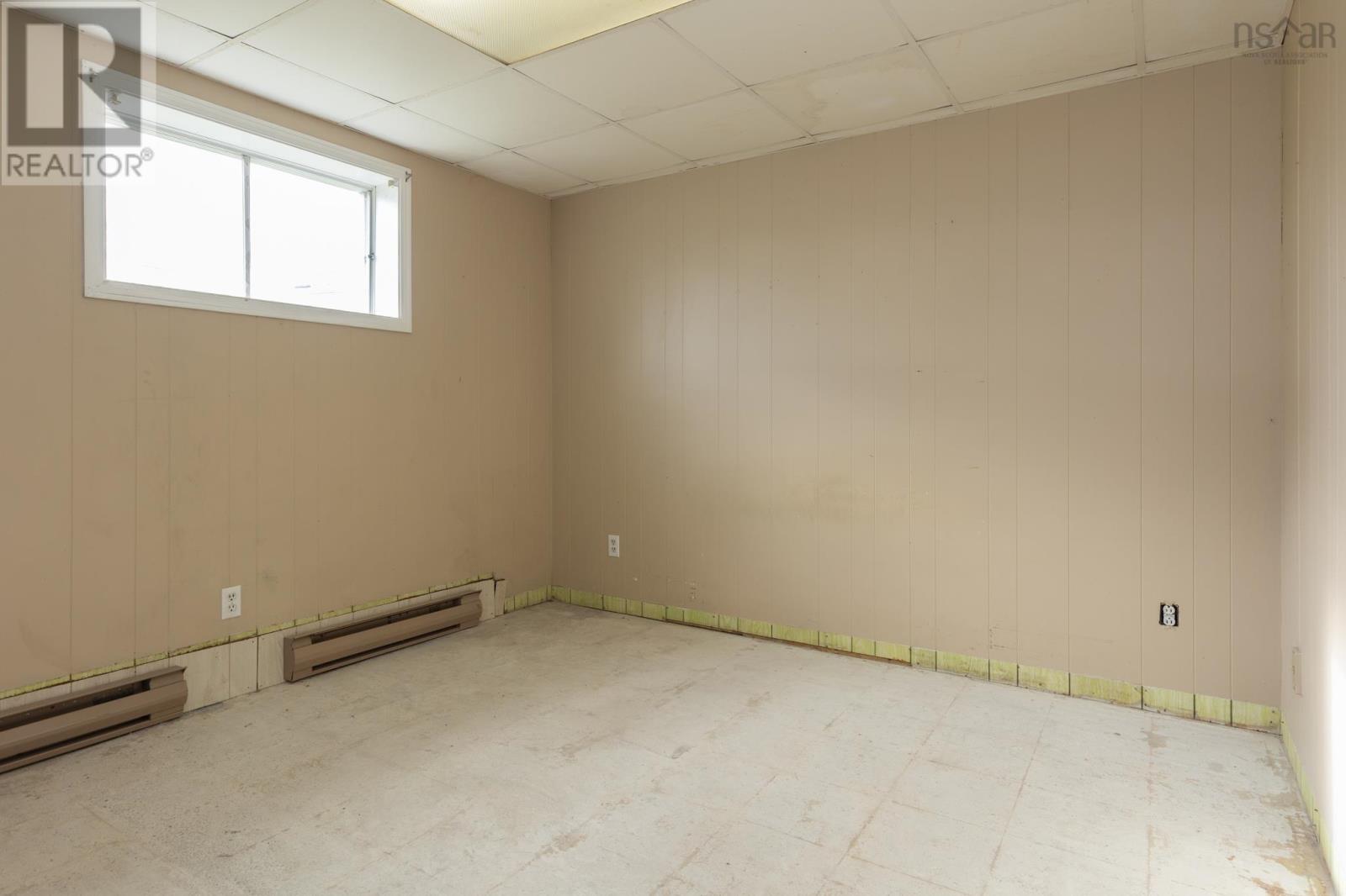 2 Huntington Street, Yarmouth, Nova Scotia  B5A 2R9 - Photo 26 - 202528429