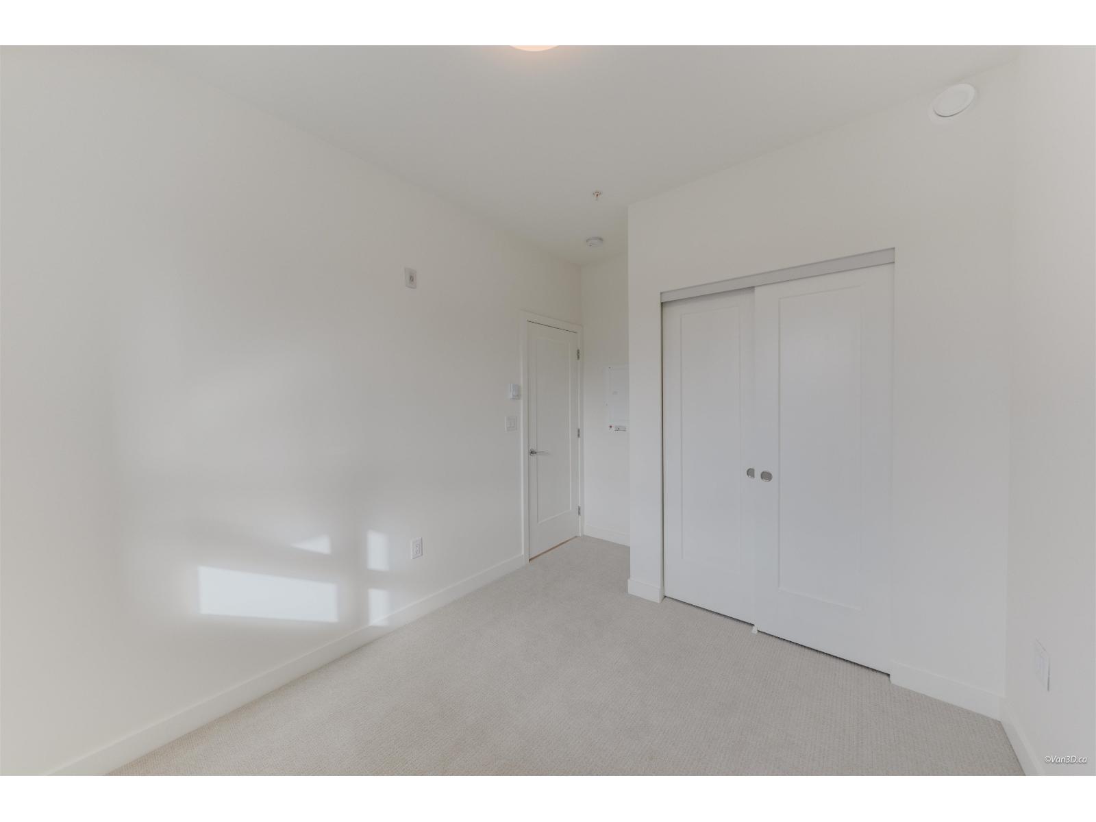 317 13777 75a Avenue, Surrey, British Columbia  V3W 3W4 - Photo 11 - R3092936