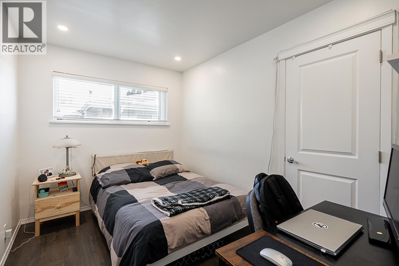 2057 Lorraine Avenue, Coquitlam, British Columbia  V3K 2M7 - Photo 9 - R3092863