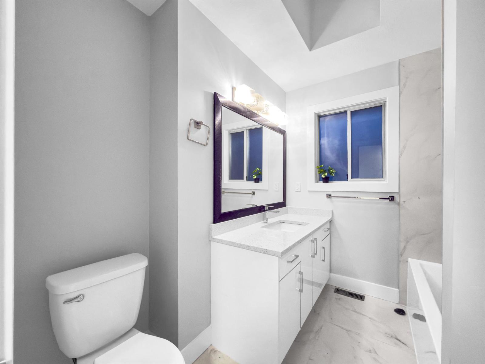 15335 111 Avenue, Surrey, British Columbia  V3R 9H7 - Photo 14 - R3093134