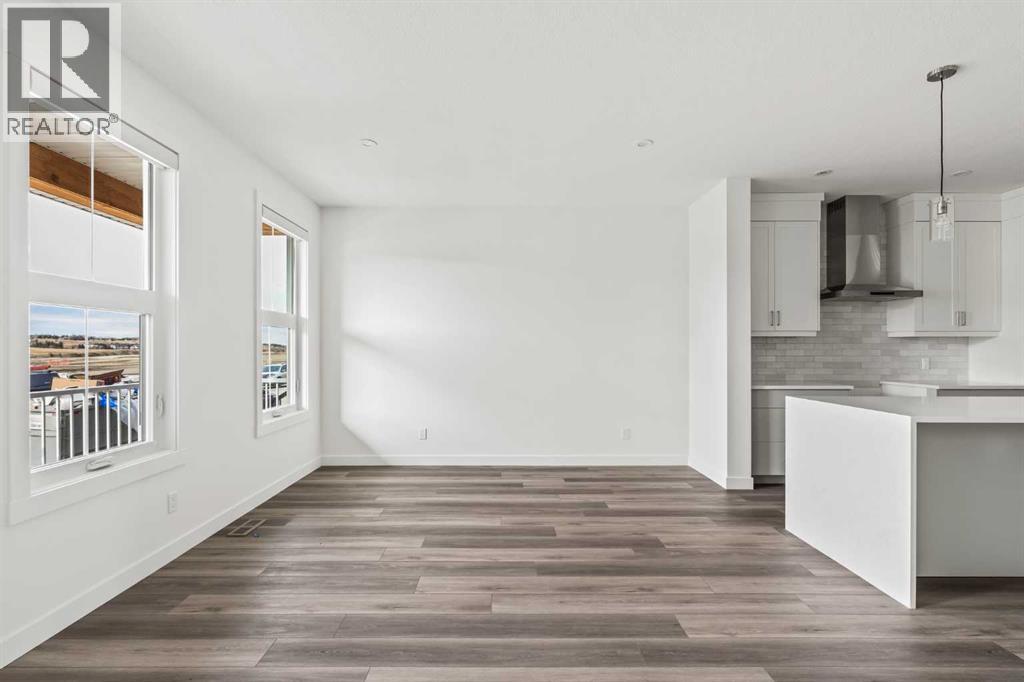 60 Rodelle Terrace Nw, Calgary, Alberta  T3L 0N3 - Photo 3 - A2287405