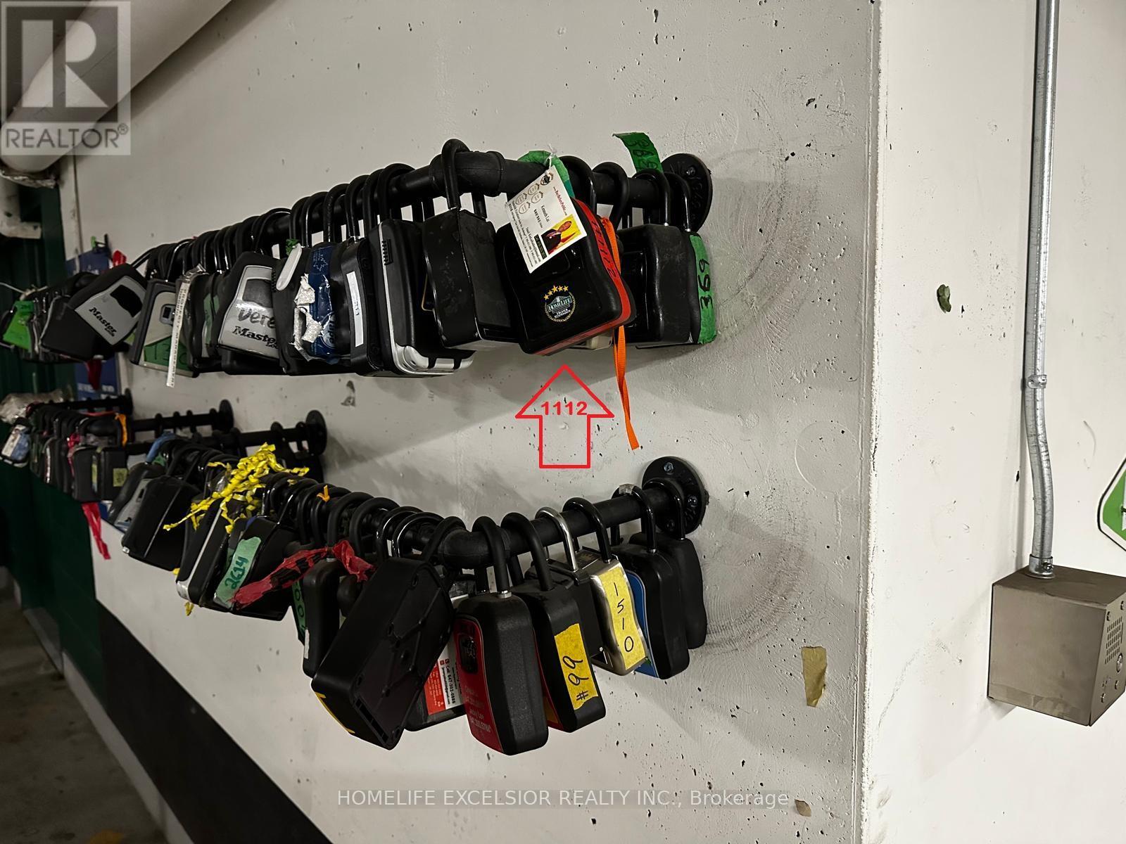 1112 - 20 Edward Street, Toronto, Ontario  M5G 0C5 - Photo 27 - C12796234