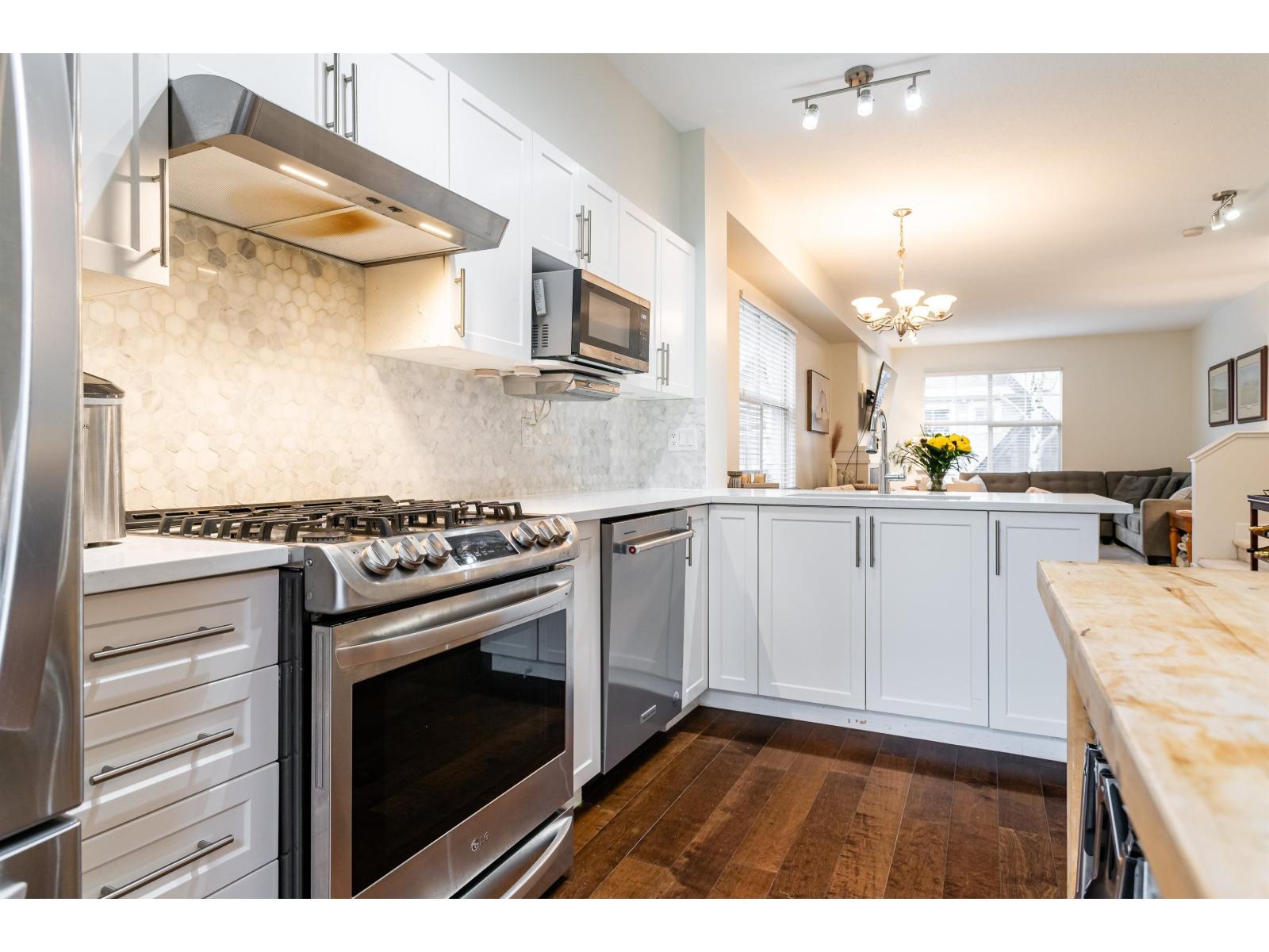 80 15152 62a Avenue, Surrey, British Columbia V3S 1V1 - Photo 5 - R3093160