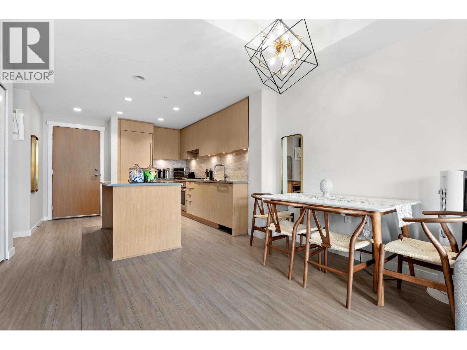 422 9213 Odlin Road, Richmond, British Columbia  V6X 0V5 - Photo 8 - R3093148