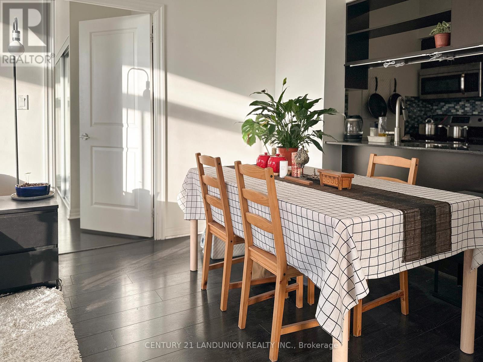 Ph 7 - 30 Heron's Hill Way, Toronto, Ontario  M2J 0A7 - Photo 5 - C12817648