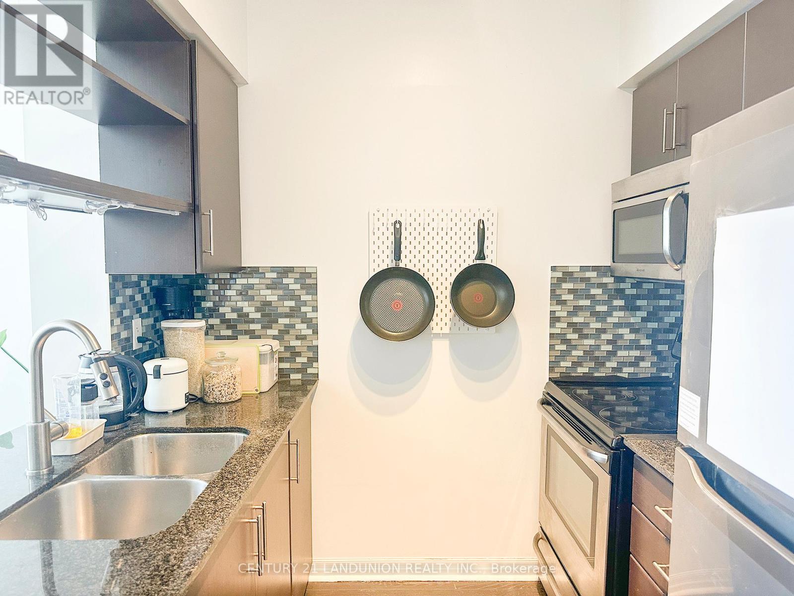 Ph 7 - 30 Heron's Hill Way, Toronto, Ontario  M2J 0A7 - Photo 6 - C12817648