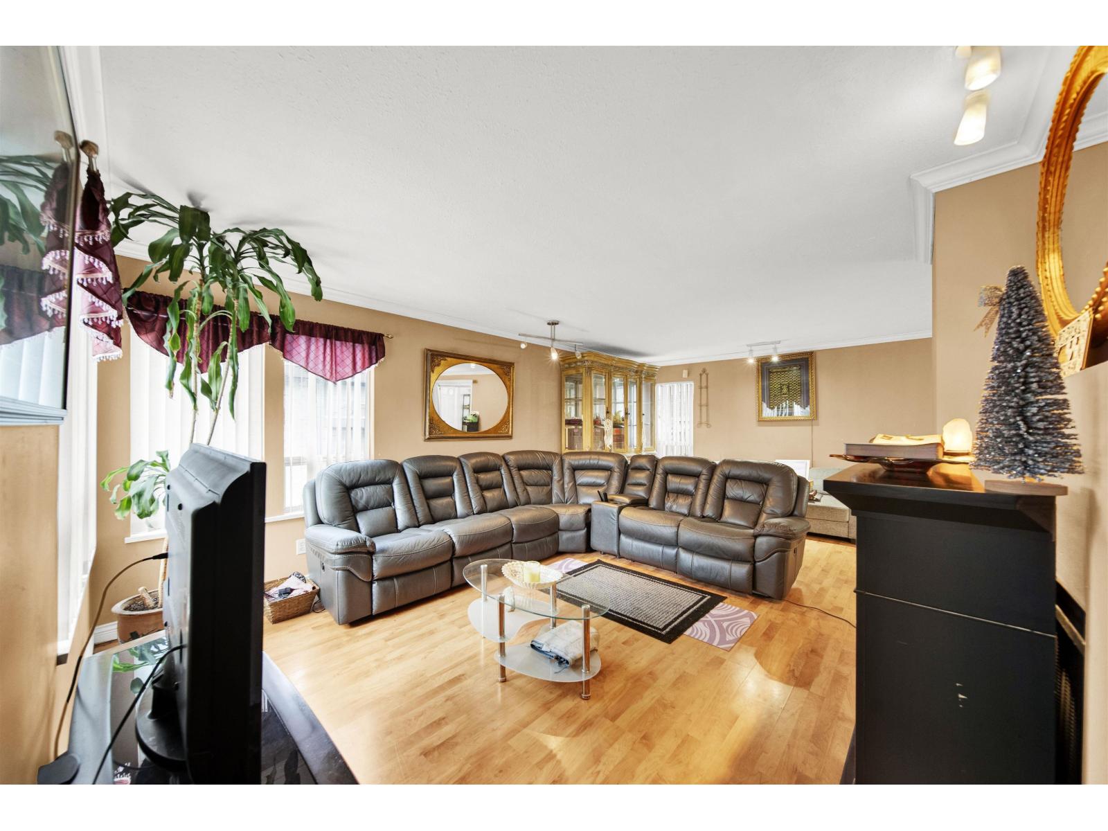 10846 129 Street Street, Surrey, British Columbia  V3T 3H8 - Photo 9 - R3073272