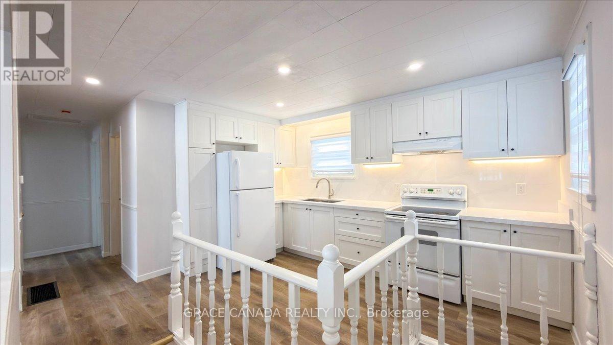 22 Broadview Avenue, Cambridge, Ontario  N1R 3V7 - Photo 12 - X12817652