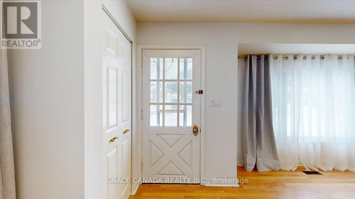 22 Broadview Avenue, Cambridge, Ontario  N1R 3V7 - Photo 4 - X12817652