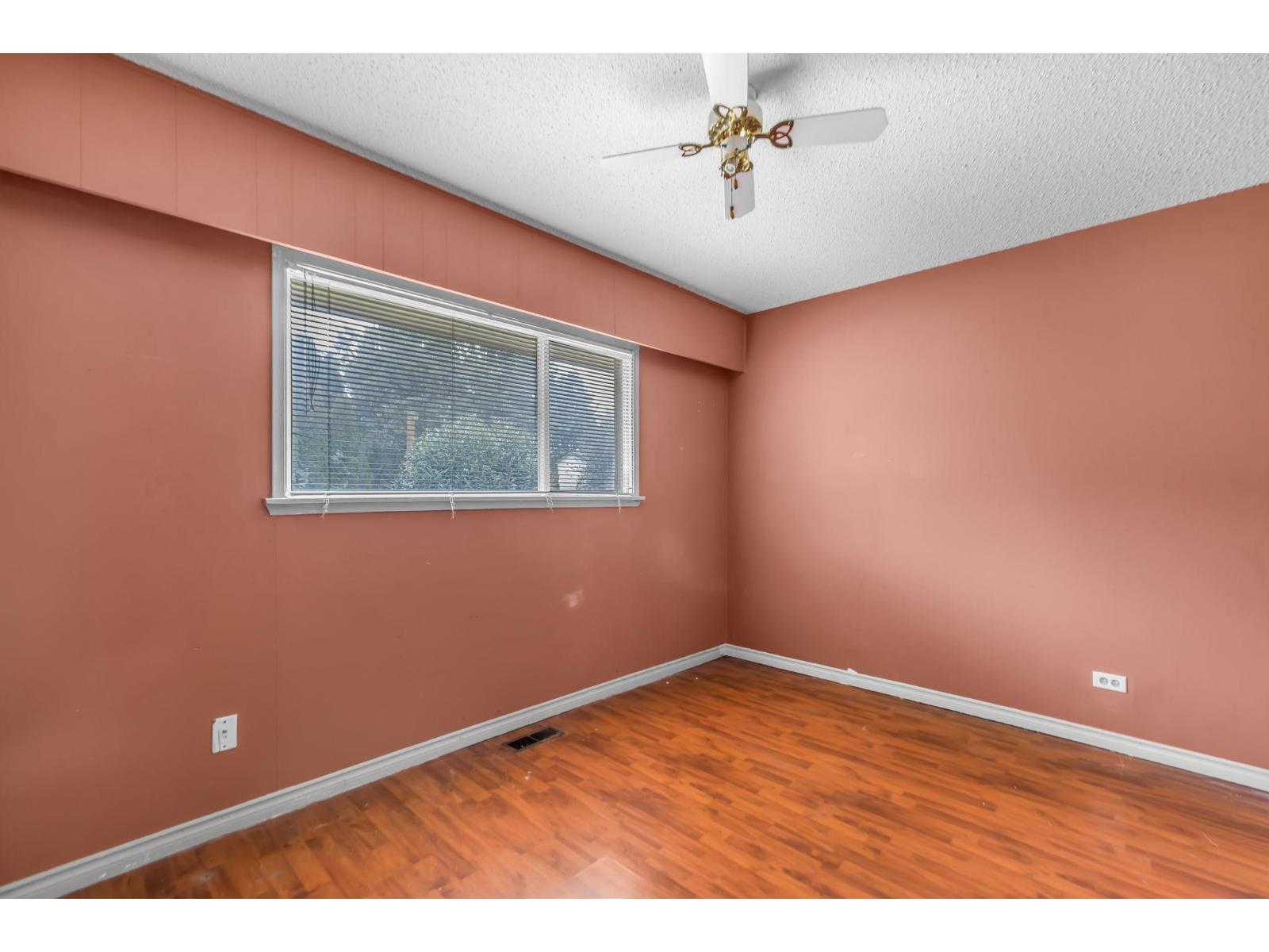 8498 N 122 Street, Surrey, British Columbia  V3W 3T1 - Photo 16 - R3092752