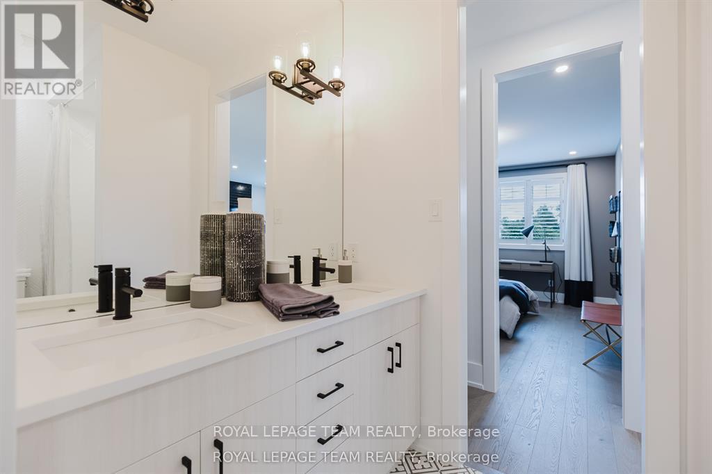 233 Catnip Crescent, Ottawa, Ontario  K2K 1X7 - Photo 13 - X12817672