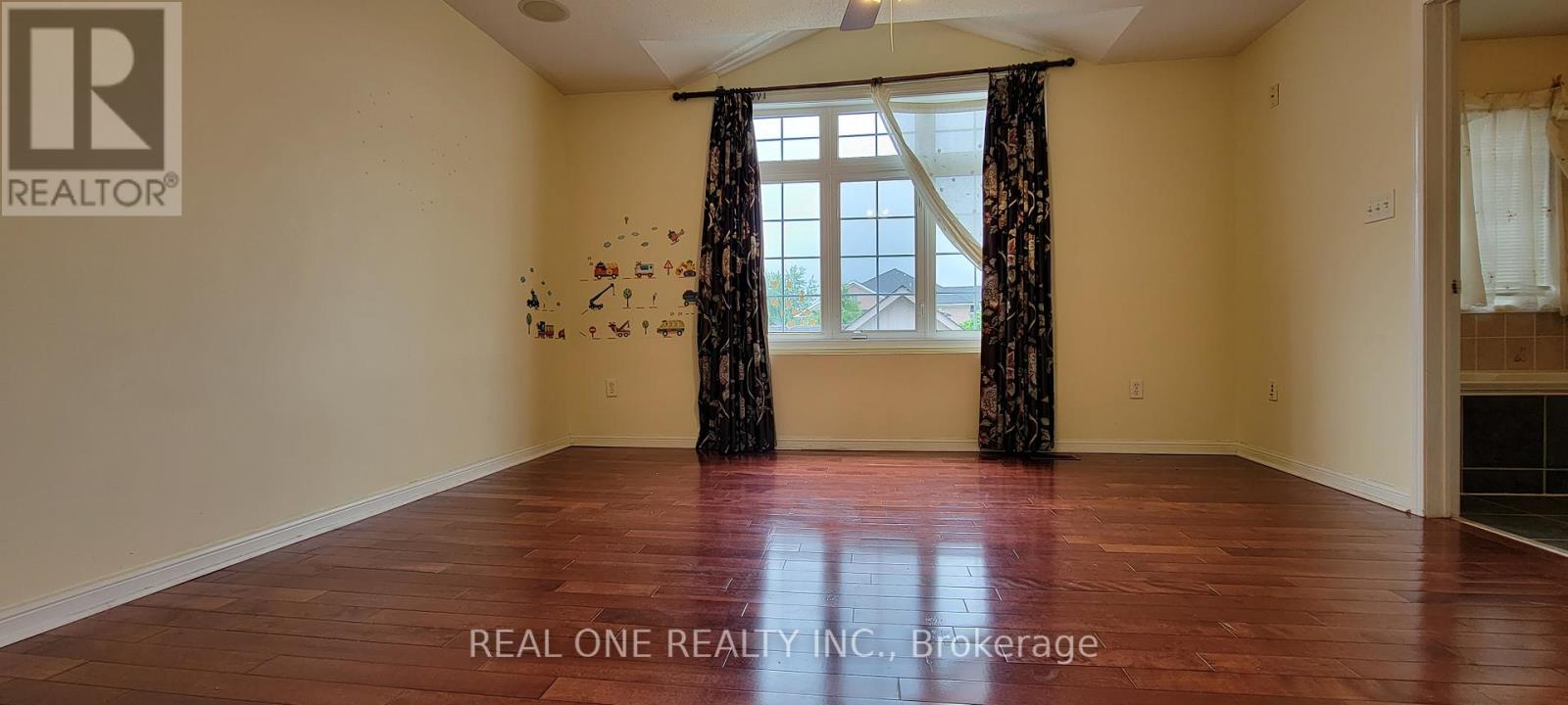 749 Bur Oak Avenue, Markham, Ontario  L6E 1C3 - Photo 11 - N12817664