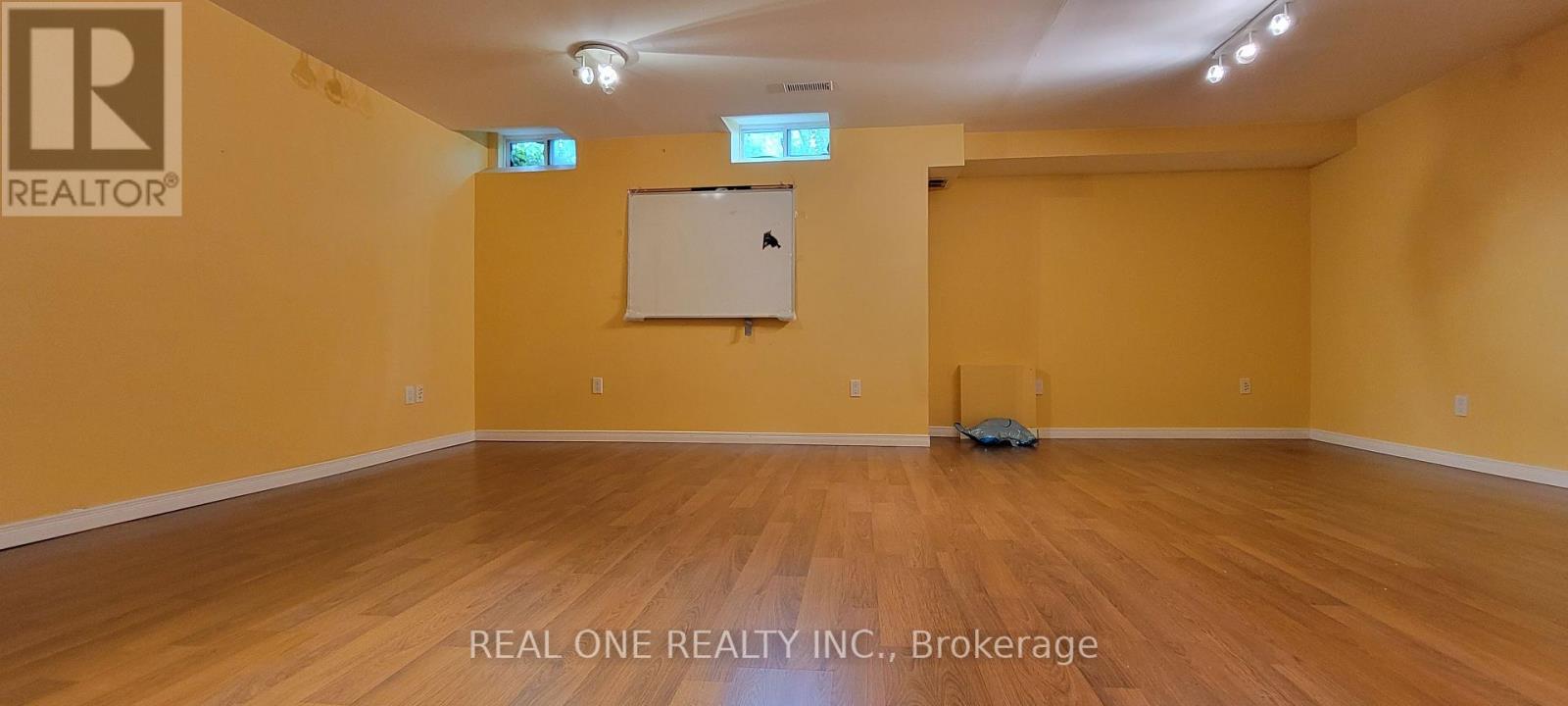 749 Bur Oak Avenue, Markham, Ontario  L6E 1C3 - Photo 18 - N12817664