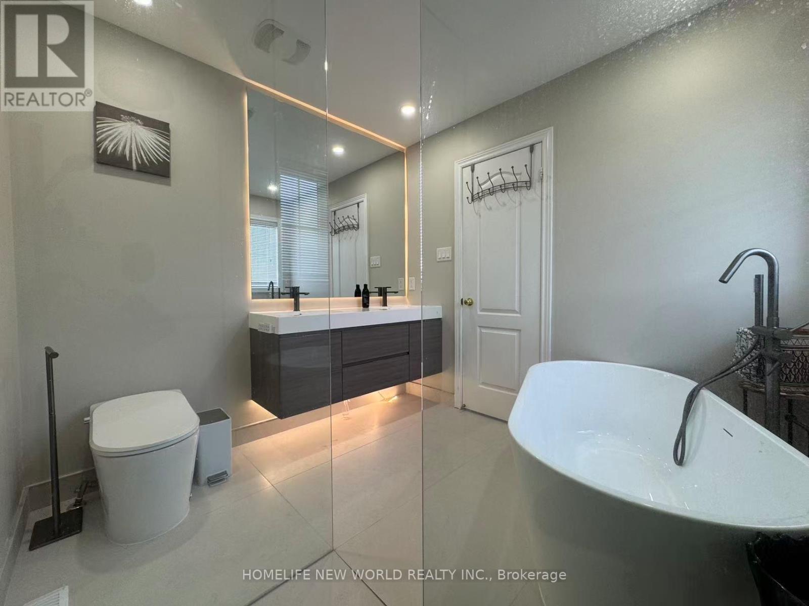 17 Aubergine Street, Richmond Hill, Ontario  L4E 5A8 - Photo 11 - N12817674