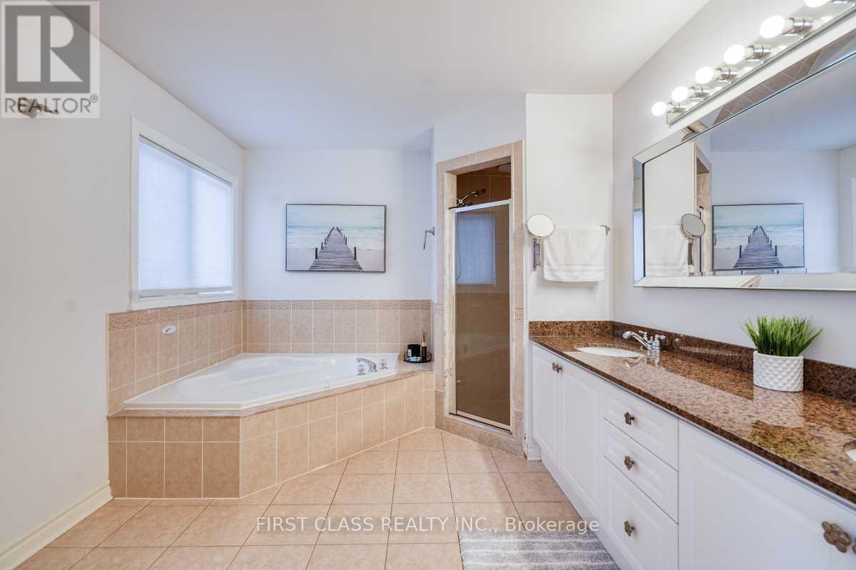 36 Brackenwood Avenue, Richmond Hill, Ontario  L4S 2P3 - Photo 13 - N12817678