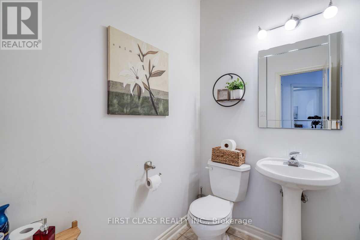 36 Brackenwood Avenue, Richmond Hill, Ontario  L4S 2P3 - Photo 27 - N12817678