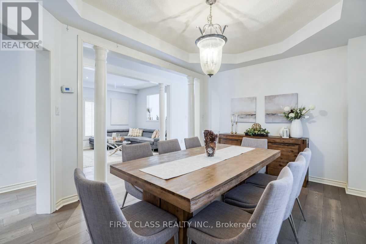 36 Brackenwood Avenue, Richmond Hill, Ontario  L4S 2P3 - Photo 8 - N12817678