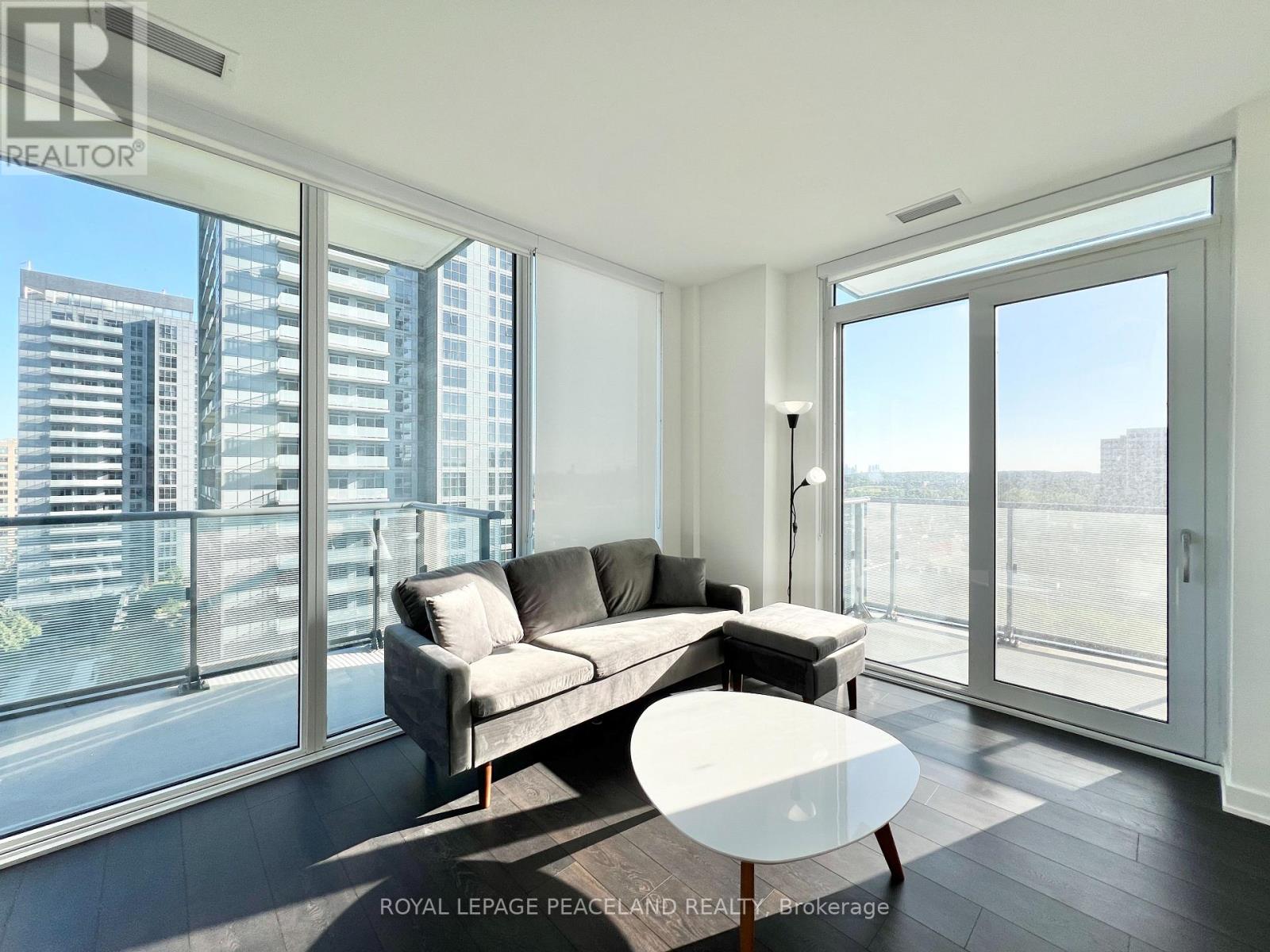 1010 - 105 Oneida Crescent, Richmond Hill, Ontario  L4B 0H6 - Photo 6 - N12817680