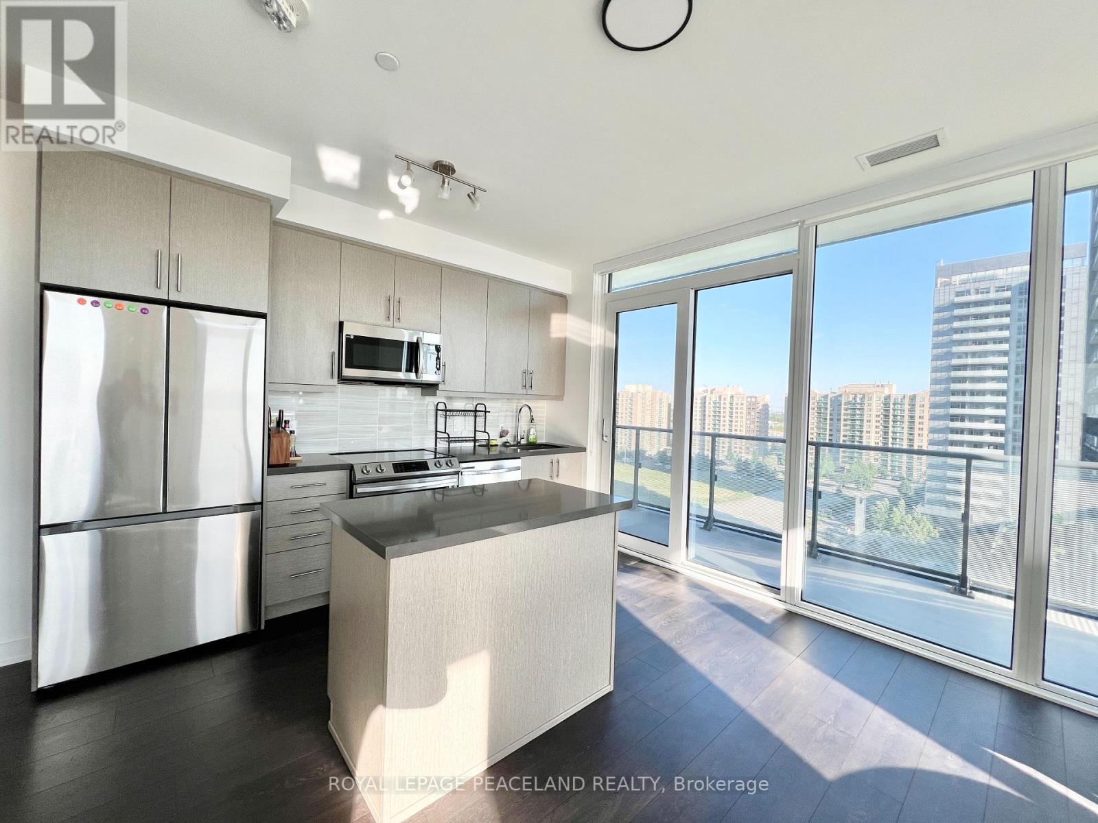 1010 - 105 Oneida Crescent, Richmond Hill, Ontario  L4B 0H6 - Photo 8 - N12817680