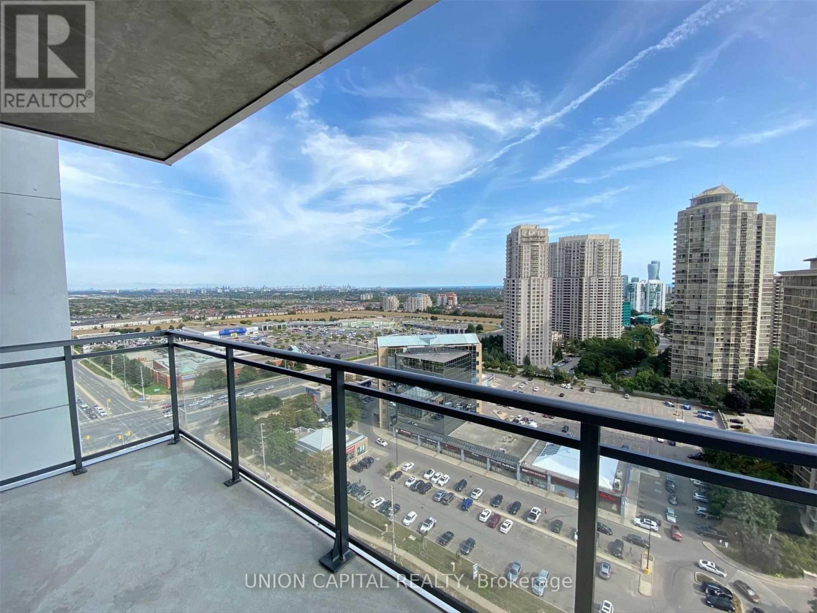 2204 - 75 Eglinton Avenue W, Mississauga, Ontario  L5R 0E5 - Photo 16 - W12817660