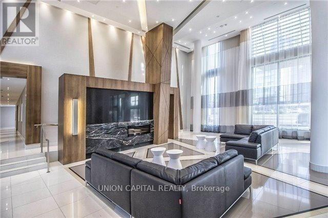 2204 - 75 Eglinton Avenue W, Mississauga, Ontario  L5R 0E5 - Photo 19 - W12817660