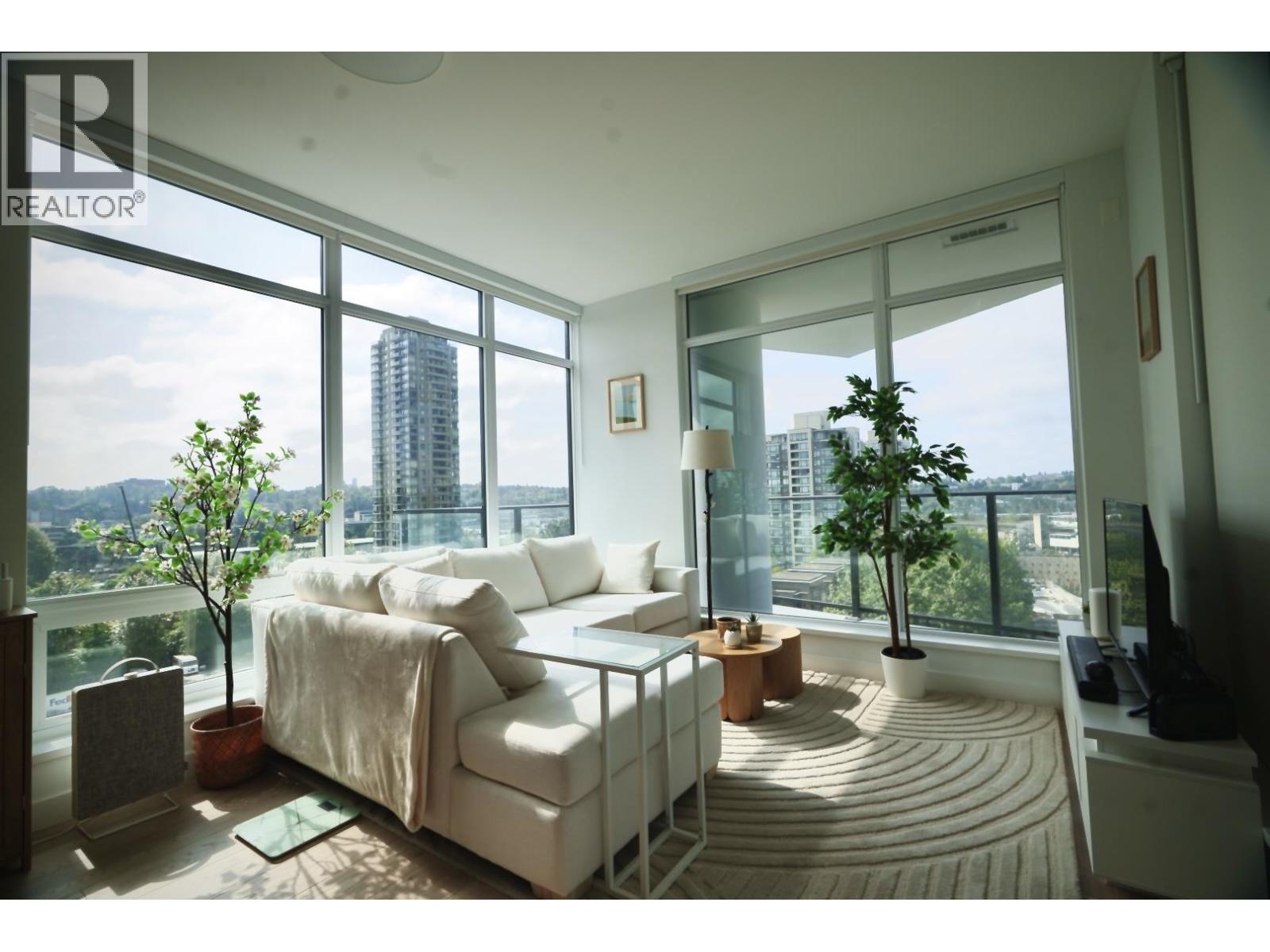 Listing Picture 3 of 26 : 802 2181 MADISON AVENUE, Burnaby / 本拿比 - 魯藝地產 Yvonne Lu Group - MLS Medallion Club Member