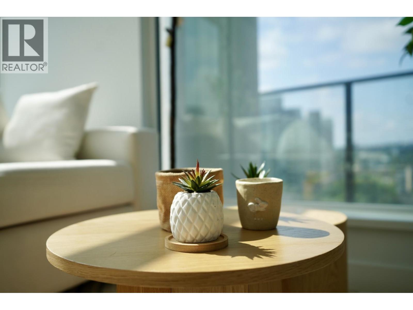 Listing Picture 9 of 26 : 802 2181 MADISON AVENUE, Burnaby / 本拿比 - 魯藝地產 Yvonne Lu Group - MLS Medallion Club Member