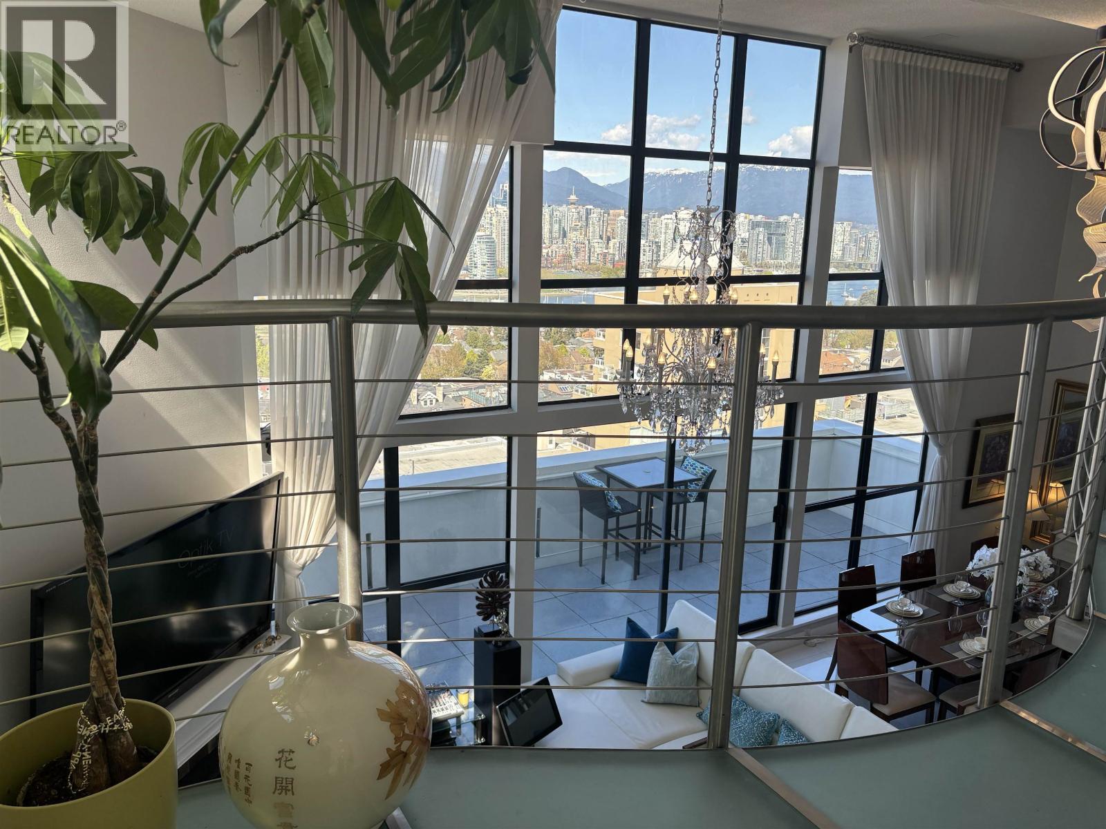 Listing Picture 12 of 16 : PH 1268 W BROADWAY, Vancouver / 溫哥華 - 魯藝地產 Yvonne Lu Group - MLS Medallion Club Member