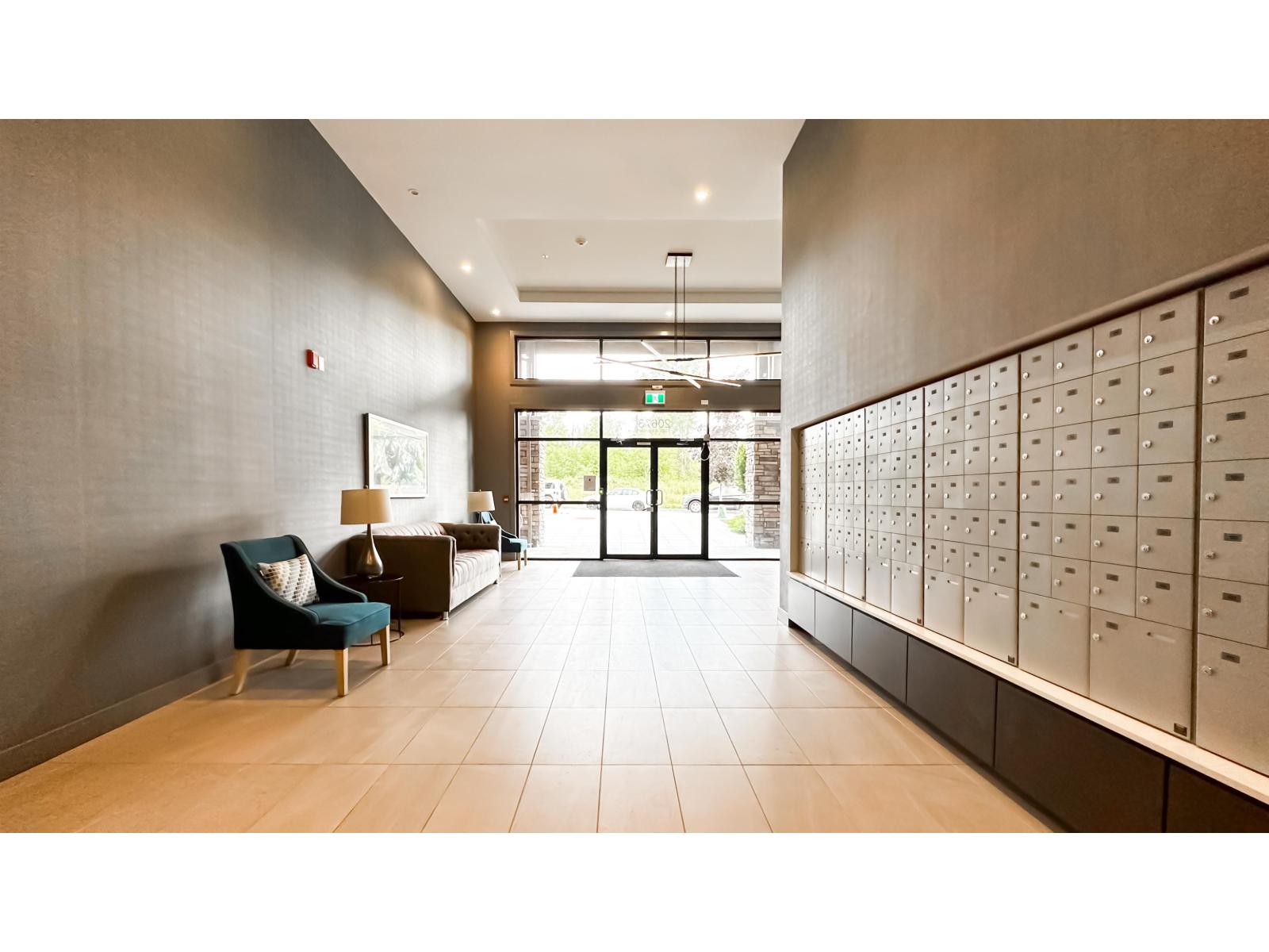 317 20673 78 Avenue, Langley, British Columbia  V2Y 3K1 - Photo 3 - R3092463