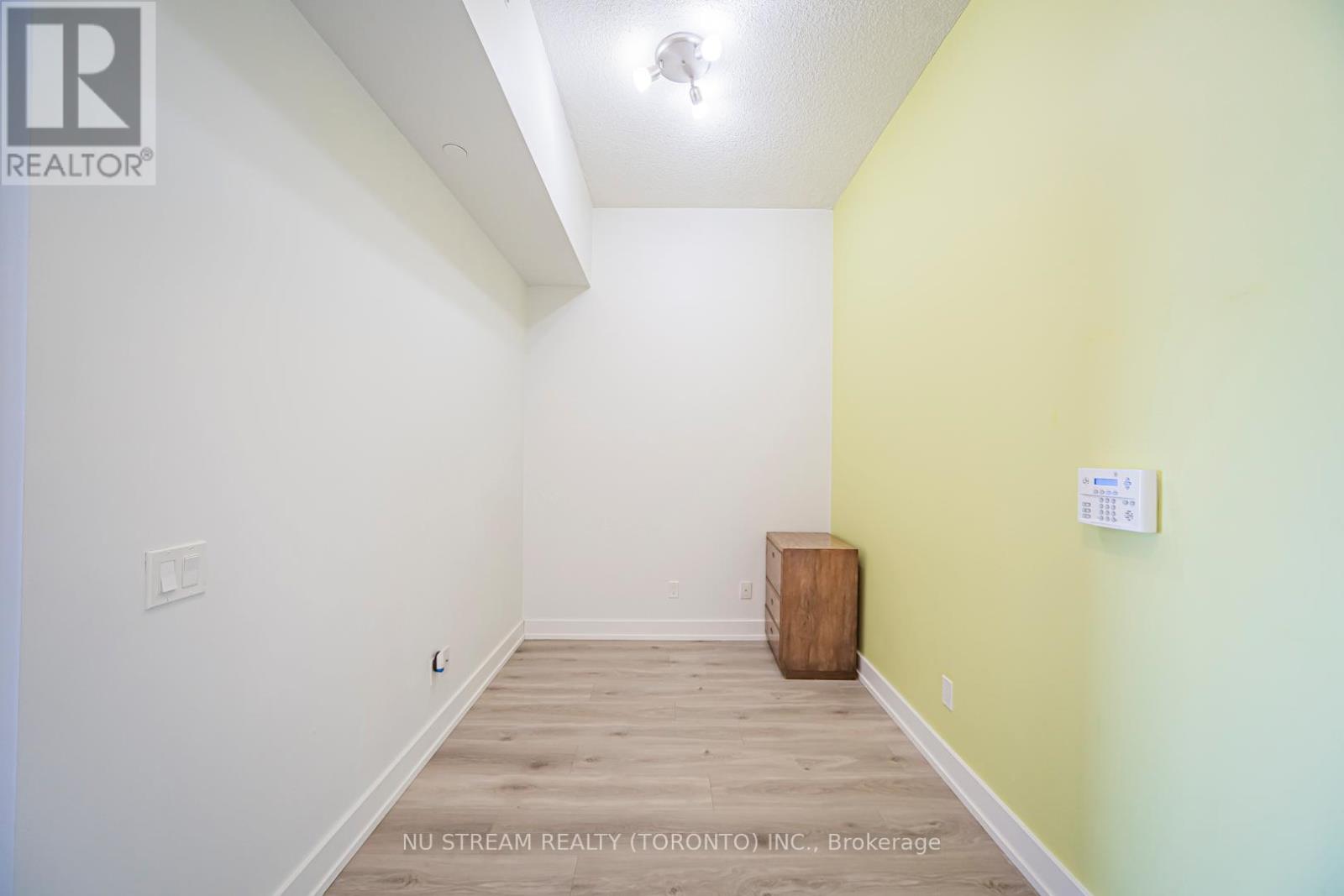 411 - 128 Fairview Mall Drive, Toronto, Ontario  M2J 0E8 - Photo 19 - C12679260