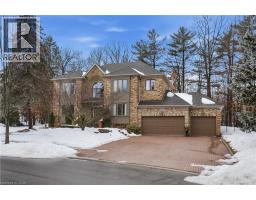 1121 FORESTVALE Drive, Burlington, Ontario