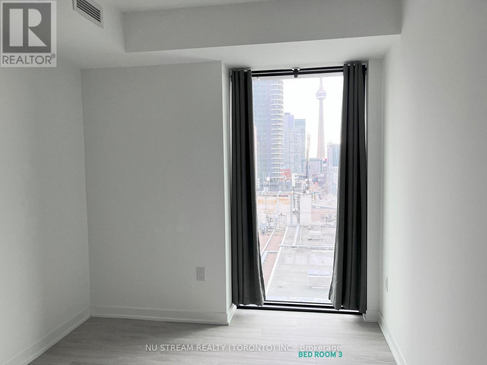 1510 - 195 Mccaul Street, Toronto, Ontario  M5T 0E5 - Photo 13 - C12817692