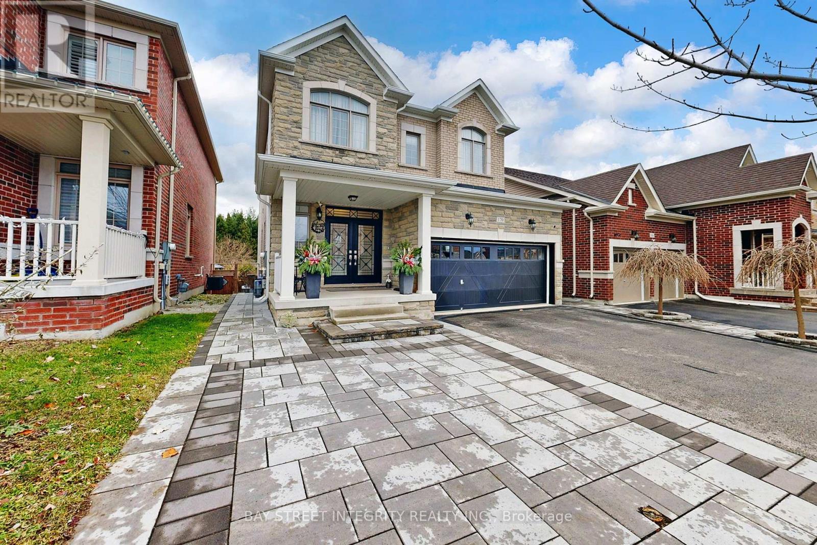 170 Crane Street, Aurora, Ontario  L4G 0W2 - Photo 3 - N12817698