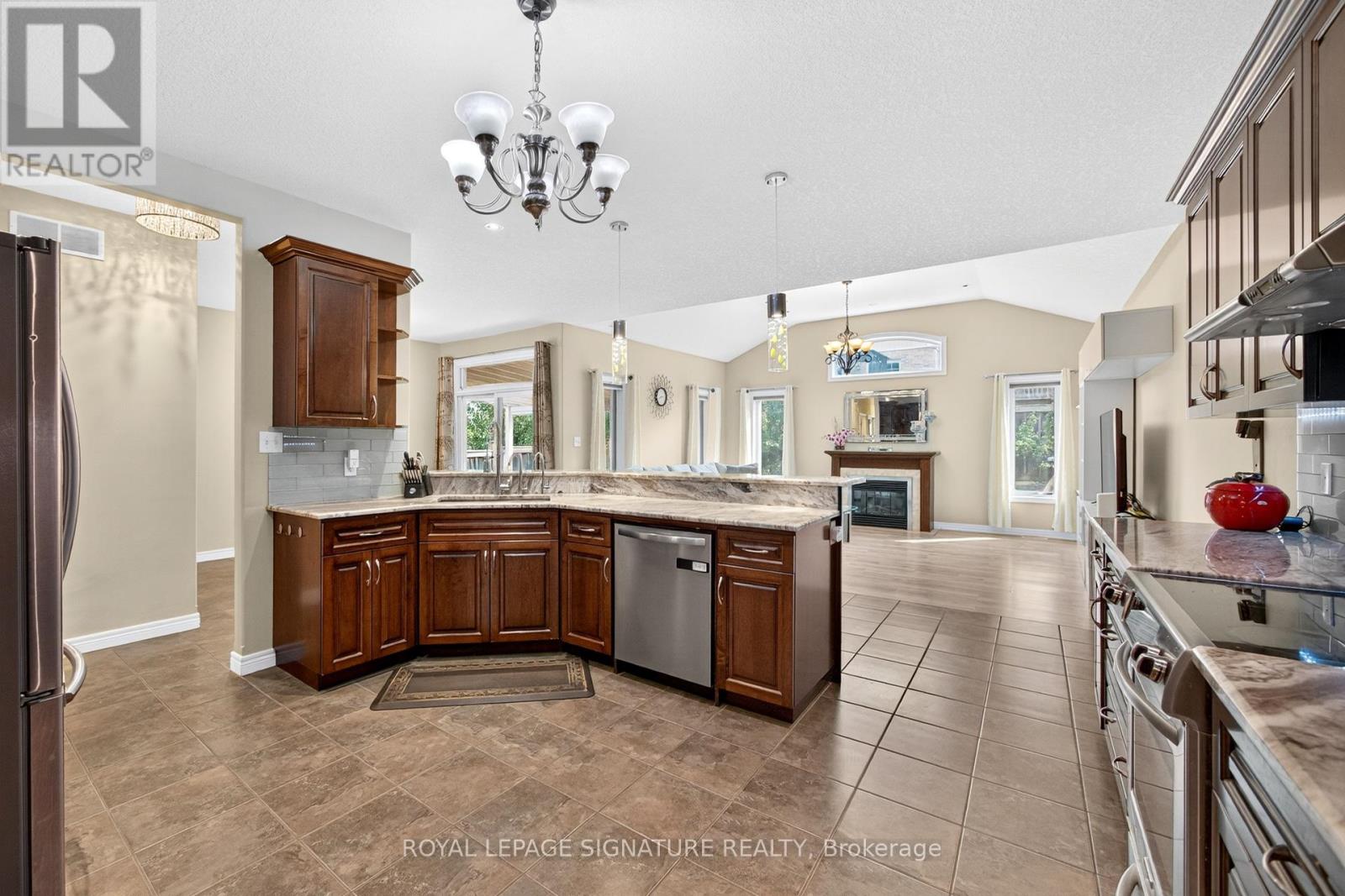 408 Gravel Ridge Trail, Kitchener, Ontario  N2E 0B2 - Photo 15 - X12817696