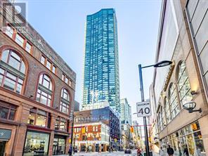 4211 - 197 YONGE STREET, Toronto, Ontario