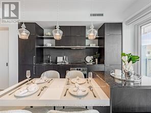 4211 - 197 Yonge Street, Toronto, Ontario  M5B 1M4 - Photo 9 - C12817700