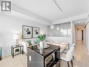 4211 - 197 Yonge Street, Toronto, Ontario  M5B 1M4 - Photo 12 - C12817704