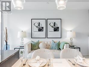 4211 - 197 Yonge Street, Toronto, Ontario  M5B 1M4 - Photo 13 - C12817704