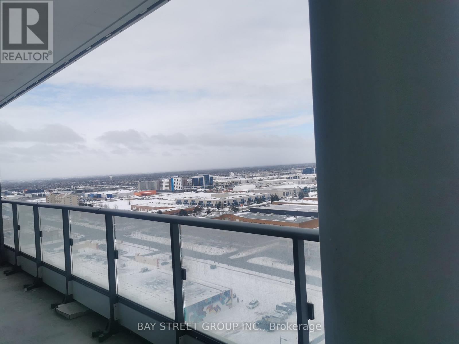 1801 - 5 Buttermill Avenue, Vaughan, Ontario  L4K 0J5 - Photo 18 - N12706120