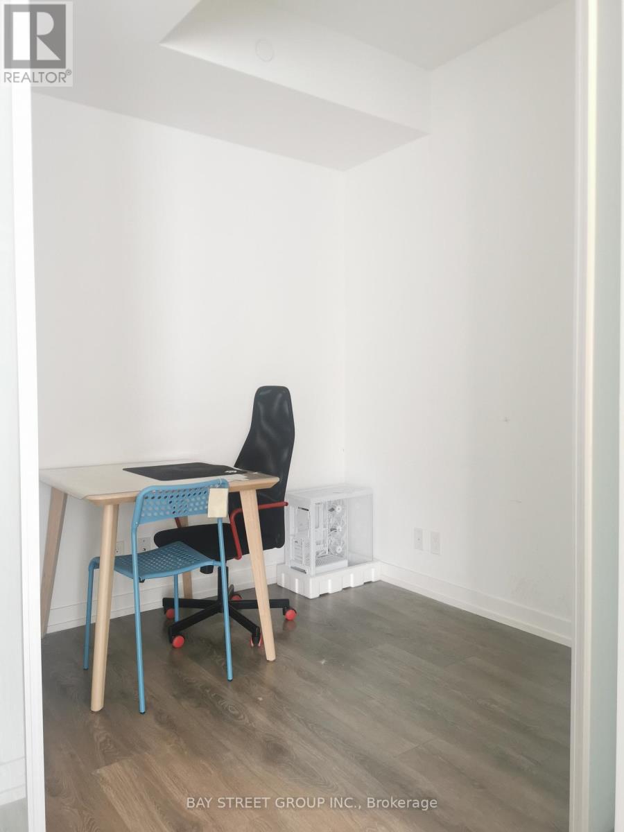 1801 - 5 Buttermill Avenue, Vaughan, Ontario  L4K 0J5 - Photo 9 - N12706120