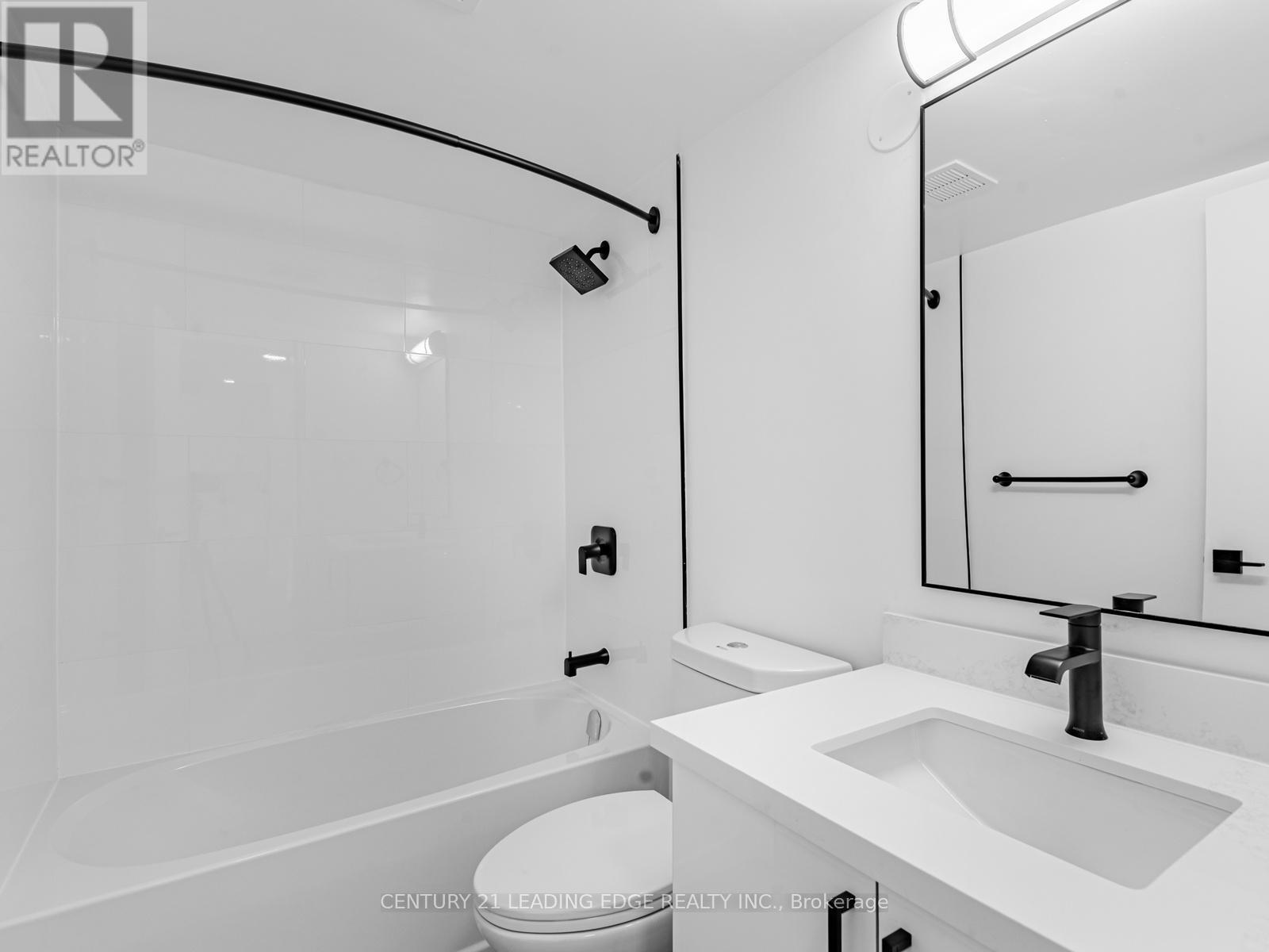 718 - 377 Ridelle Avenue, Toronto, Ontario  M6B 1K2 - Photo 19 - W12817706