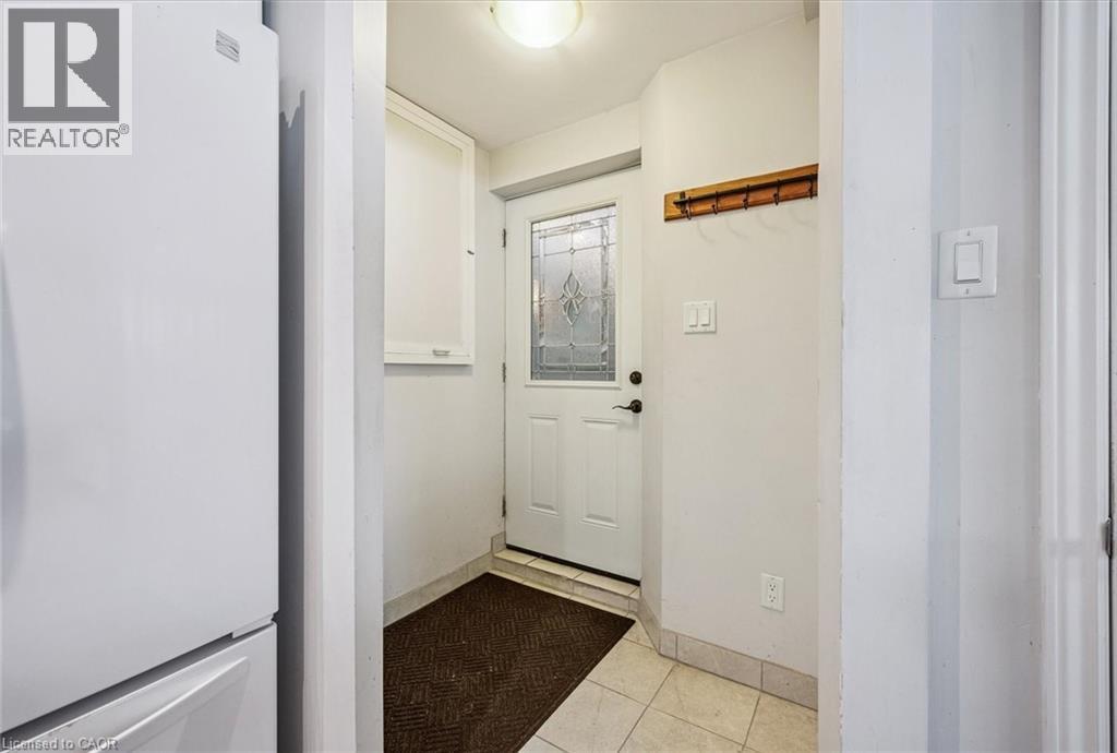 306 Shelley Drive Unit# Lower, Kitchener, Ontario  N2C 1N1 - Photo 4 - 40805008