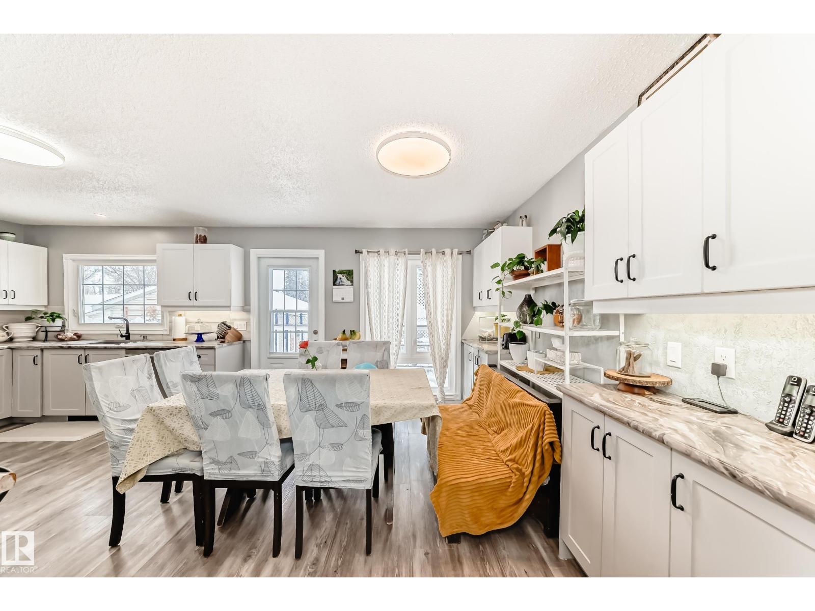 4315 89 St Nw, Edmonton, Alberta  T6K 1A6 - Photo 13 - E4474743