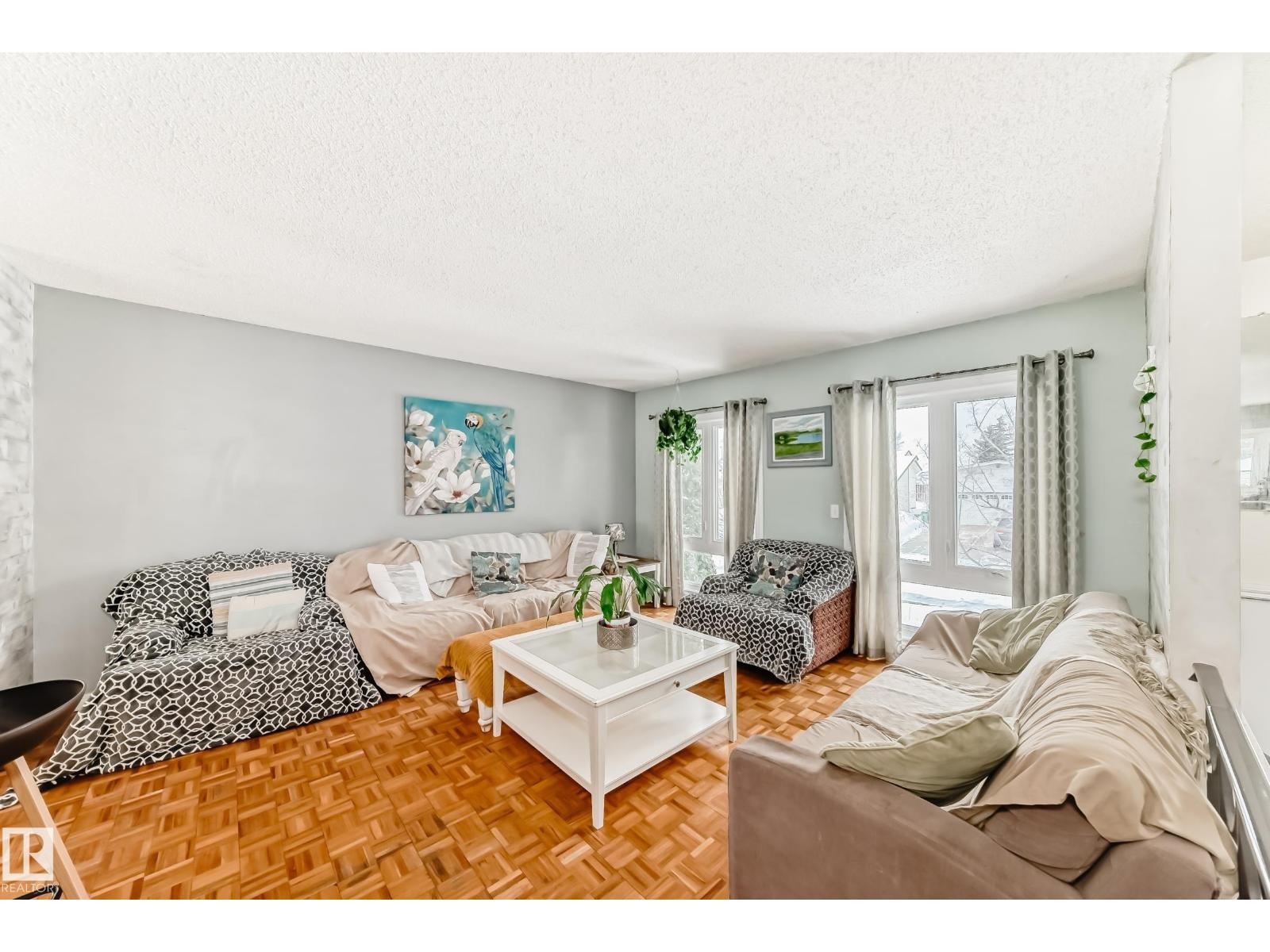 4315 89 St Nw, Edmonton, Alberta  T6K 1A6 - Photo 5 - E4474743