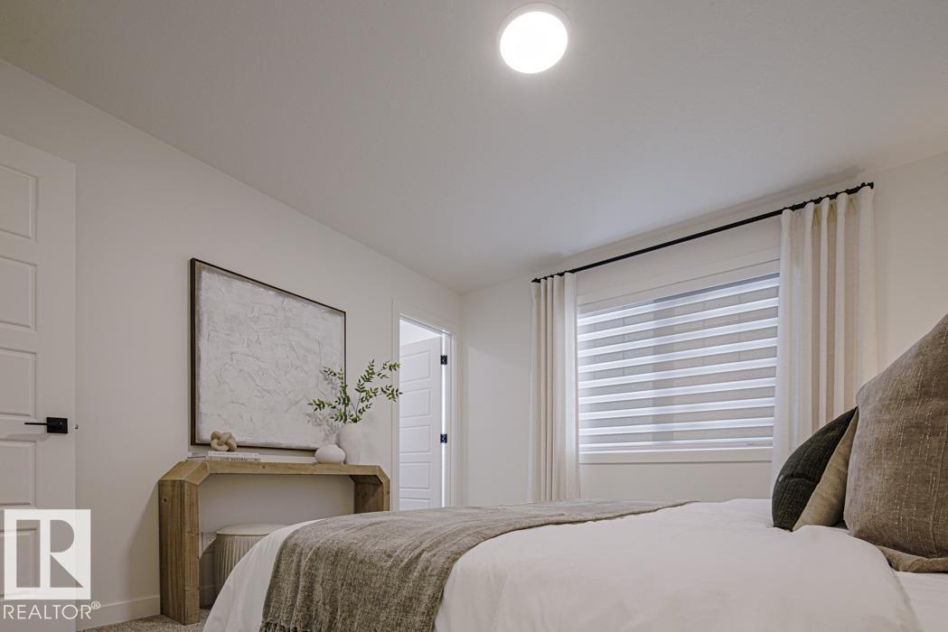 934 18 Av Nw, Edmonton, Alberta  T6T 2X3 - Photo 40 - E4474744