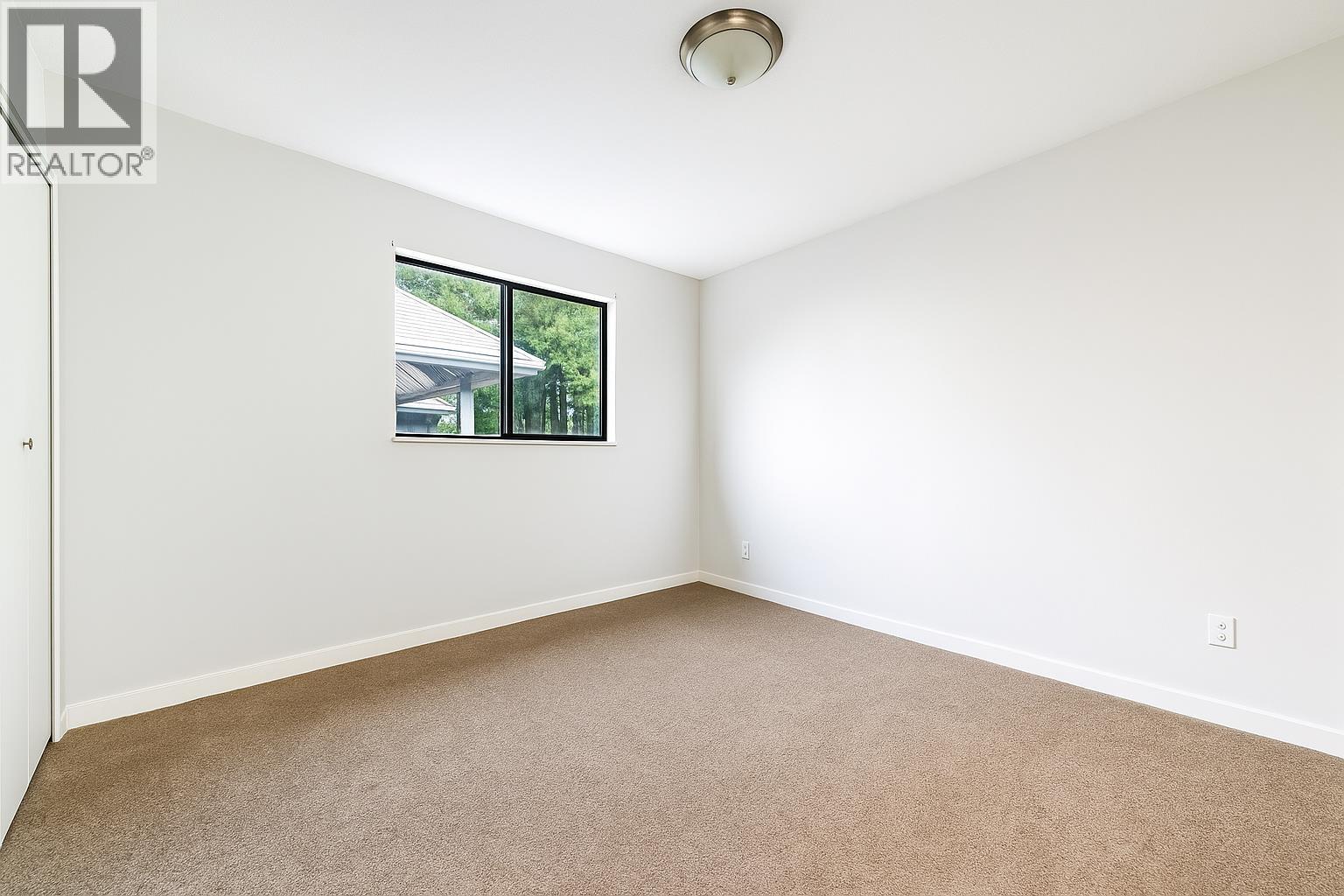 3003 Nw Sunnyhurst Road, North Vancouver, British Columbia  V7K 2G4 - Photo 14 - R3093107