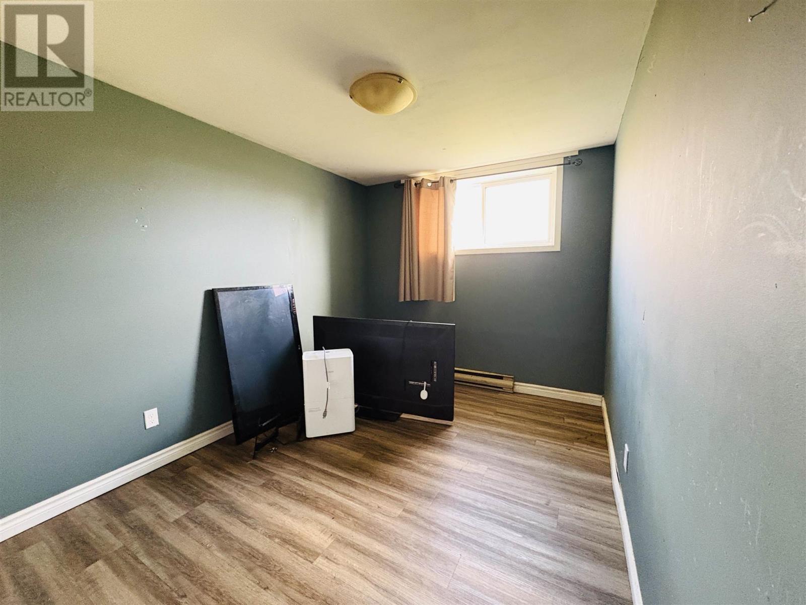 128 Second Lin W, Sault Ste. Marie, Ontario  P6C 2H9 - Photo 35 - SM253131