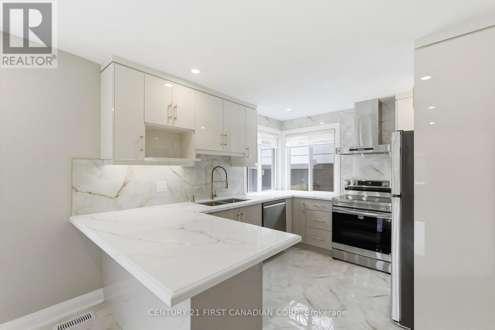 174 Manitoulin Drive, London East, Ontario  N5W 1M7 - Photo 8 - X12817716