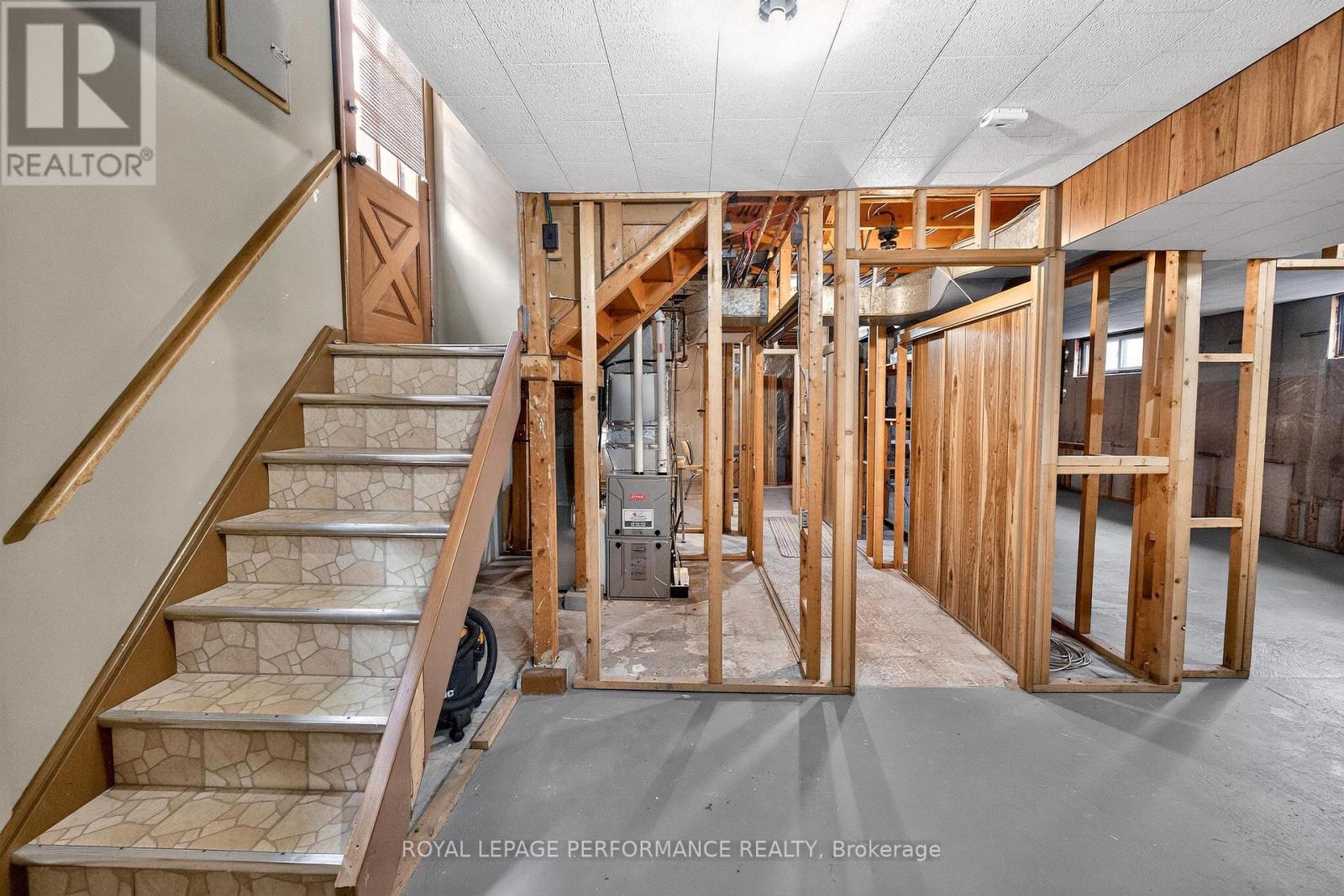 2 Littlewood Crescent, Toronto (Eringate-Centennial-West Deane), Ontario  M9C 4A8 - Photo 28 - W12817722